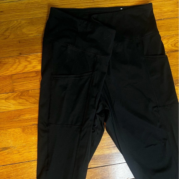 Maurice’s Black XXL Short Leggings - Picture 3 of 4